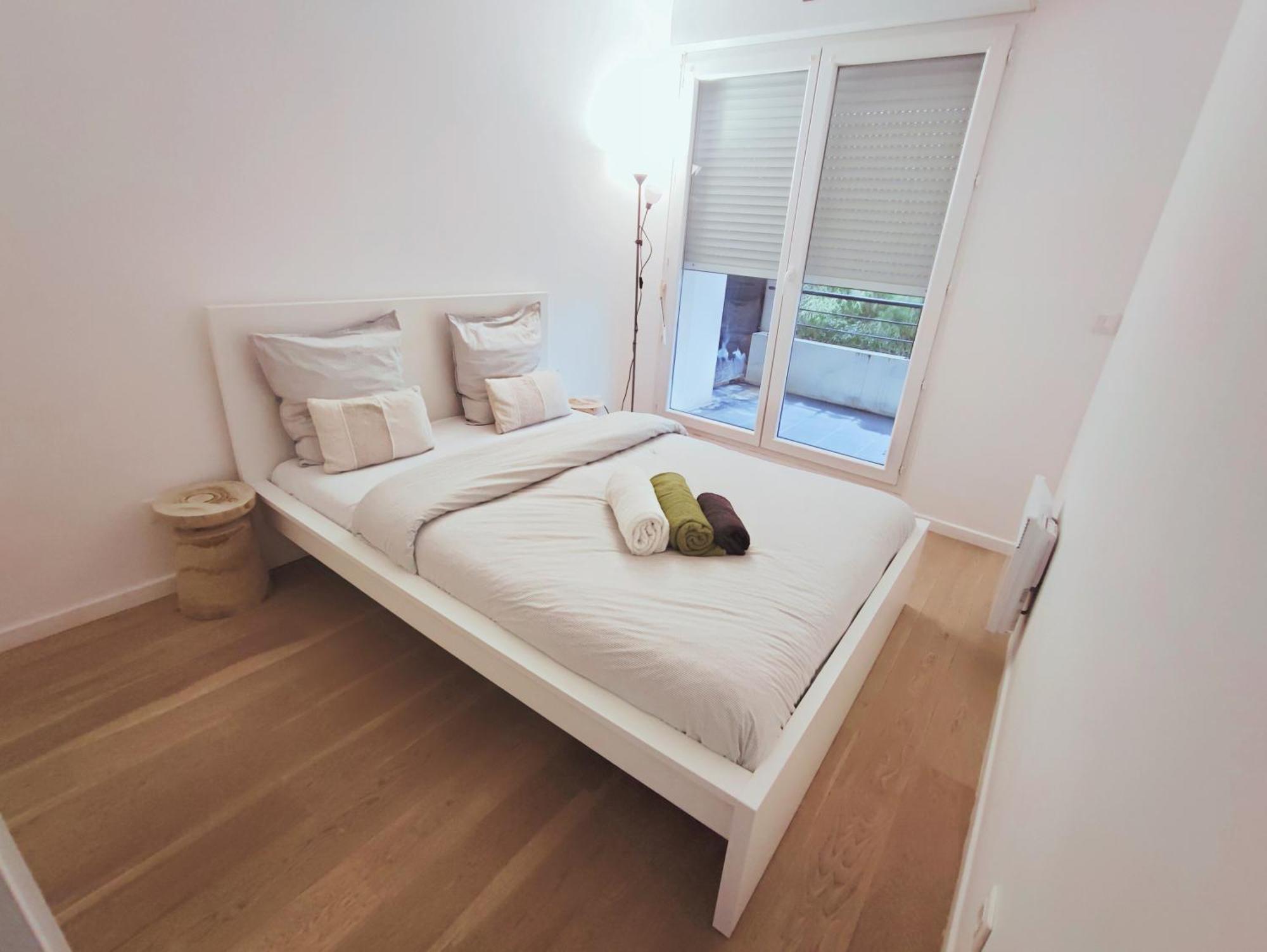 Comme Chez Vous Appartement 2 Chambres Нантерр Экстерьер фото