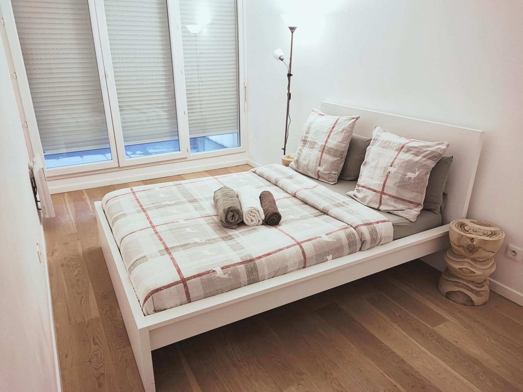 Comme Chez Vous Appartement 2 Chambres Нантерр Экстерьер фото